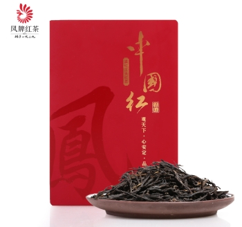 凤牌 云南滇红茶的代表性品牌 云南滇红集团股份有限公司出品 Produced by Yunnan Dianhong Group Co., Ltd., the representative brand of Feng brand Yunnan Dianhong tea